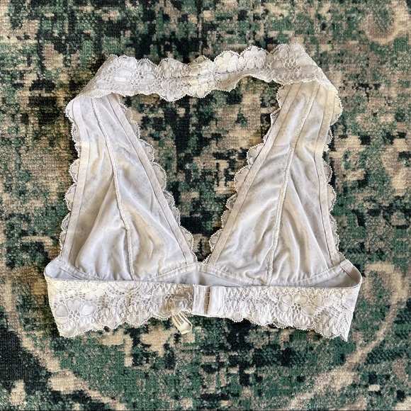 Intimately Free People Light Gray Floral Lace Halter Neck Bralette Size XS - Picture 3 of 10